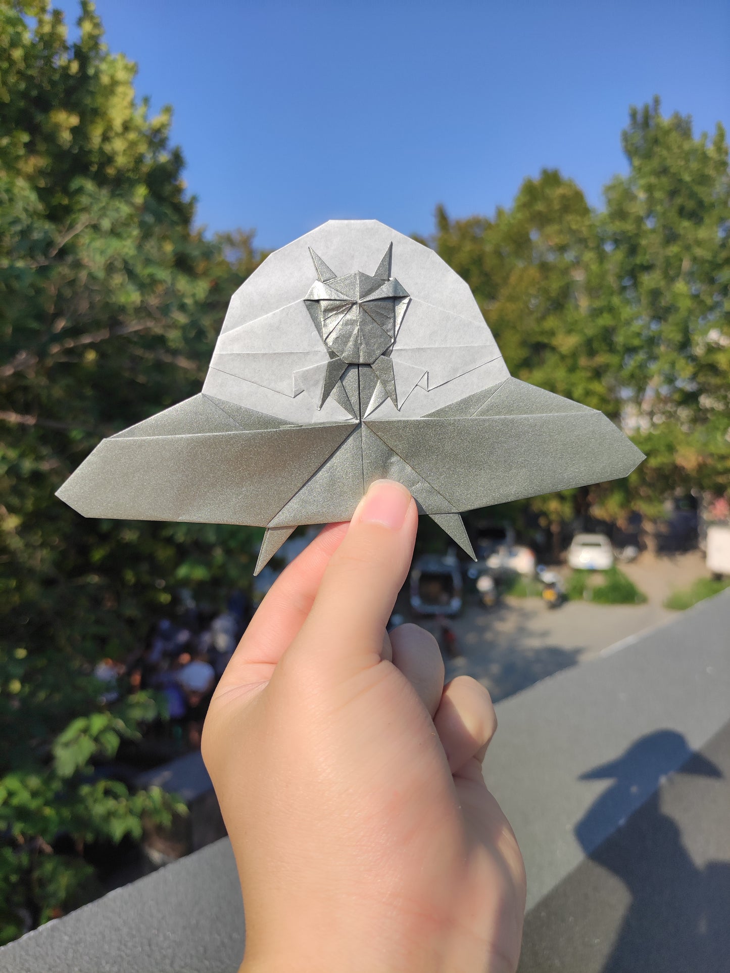 white-fold paper with metallic luster super thin and strong